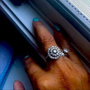 White gold Diamond ring - size 5